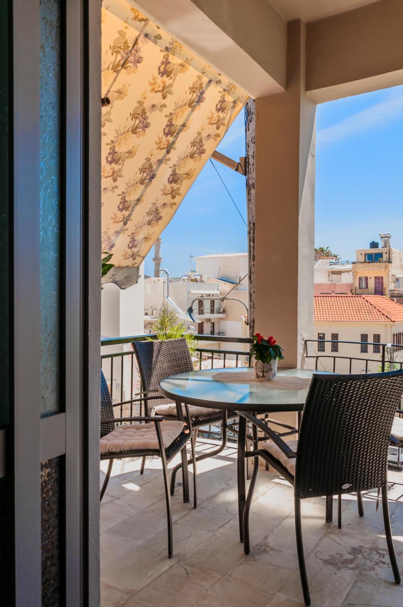 Sophia'S Castle View Apartment خانيا المظهر الخارجي الصورة